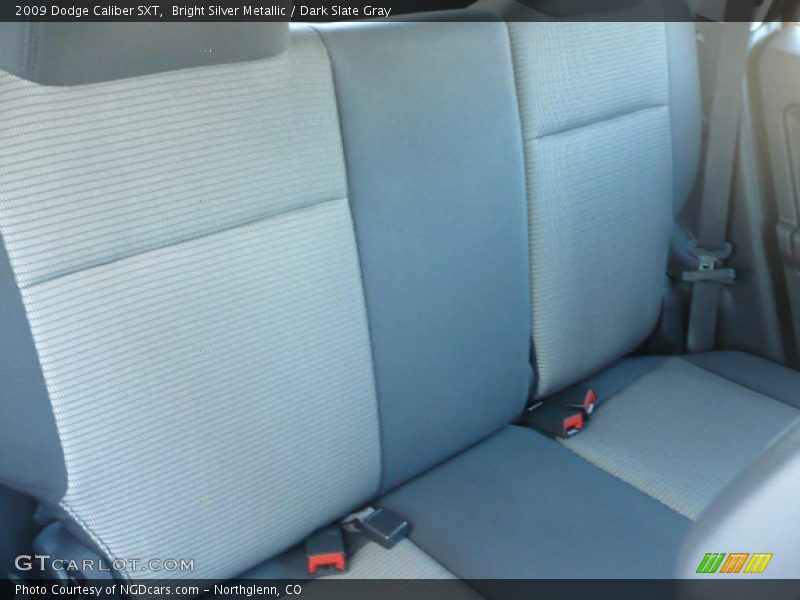 Bright Silver Metallic / Dark Slate Gray 2009 Dodge Caliber SXT