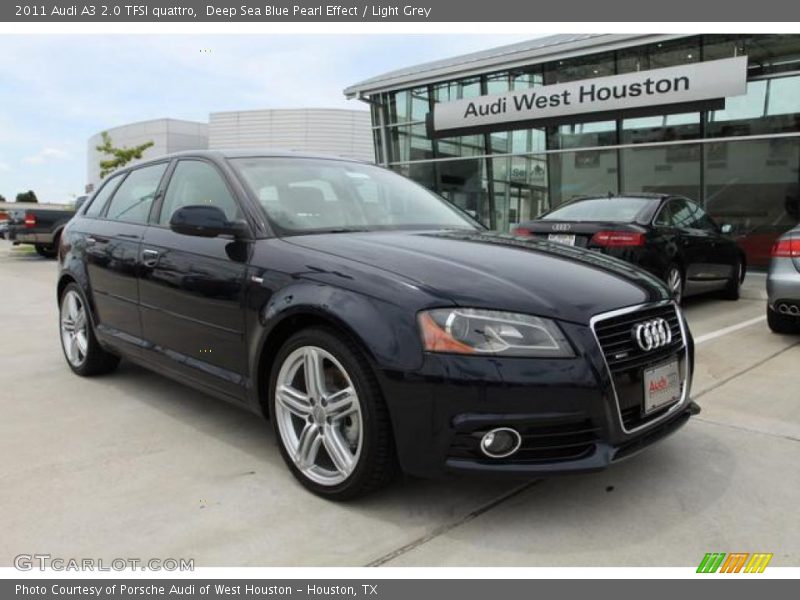Deep Sea Blue Pearl Effect / Light Grey 2011 Audi A3 2.0 TFSI quattro