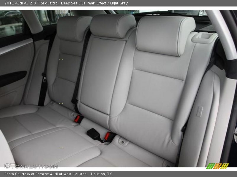 Deep Sea Blue Pearl Effect / Light Grey 2011 Audi A3 2.0 TFSI quattro