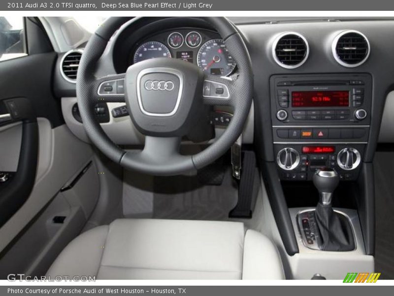 Deep Sea Blue Pearl Effect / Light Grey 2011 Audi A3 2.0 TFSI quattro