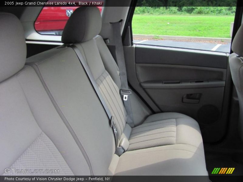 Black / Khaki 2005 Jeep Grand Cherokee Laredo 4x4