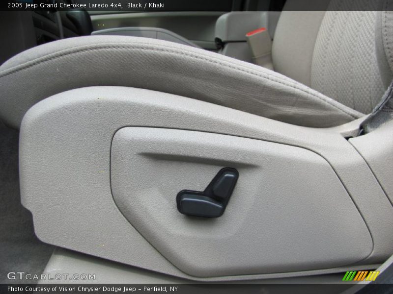 Black / Khaki 2005 Jeep Grand Cherokee Laredo 4x4