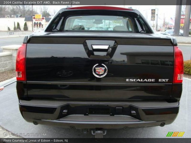 Black Raven / Shale 2004 Cadillac Escalade EXT AWD