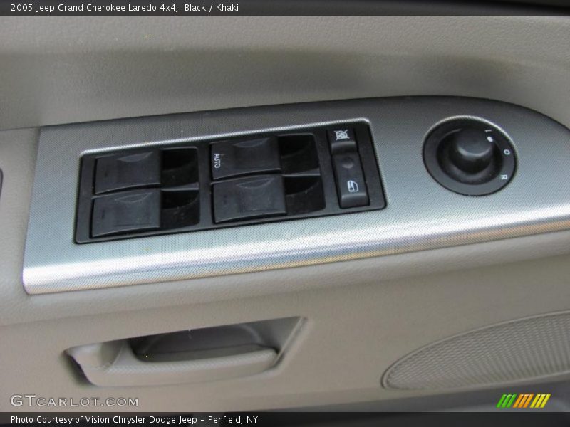 Black / Khaki 2005 Jeep Grand Cherokee Laredo 4x4