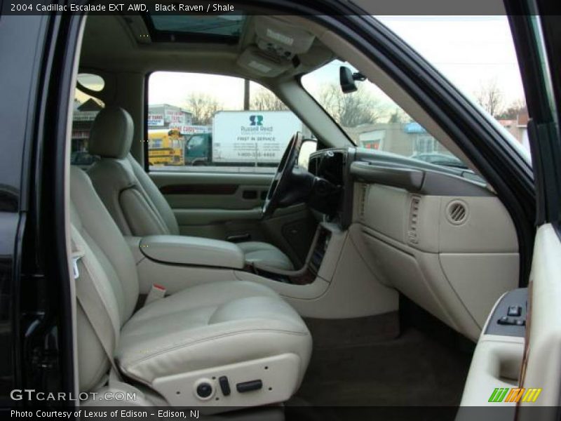 Black Raven / Shale 2004 Cadillac Escalade EXT AWD
