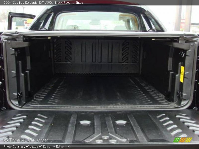 Black Raven / Shale 2004 Cadillac Escalade EXT AWD