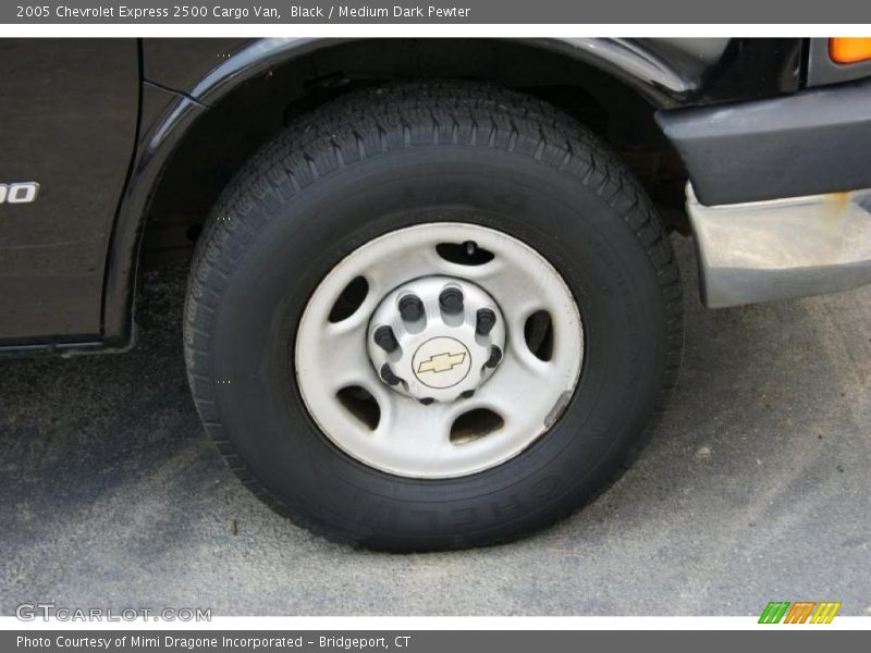 Black / Medium Dark Pewter 2005 Chevrolet Express 2500 Cargo Van
