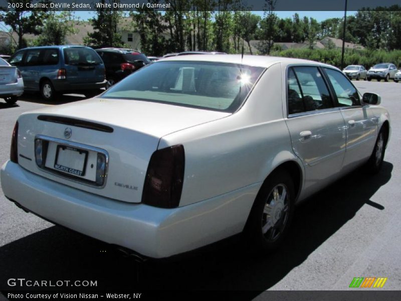 White Diamond / Oatmeal 2003 Cadillac DeVille Sedan