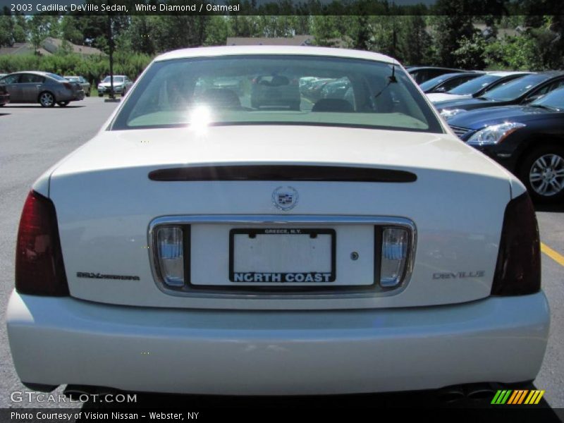 White Diamond / Oatmeal 2003 Cadillac DeVille Sedan