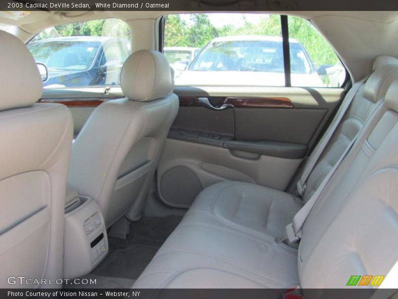 White Diamond / Oatmeal 2003 Cadillac DeVille Sedan