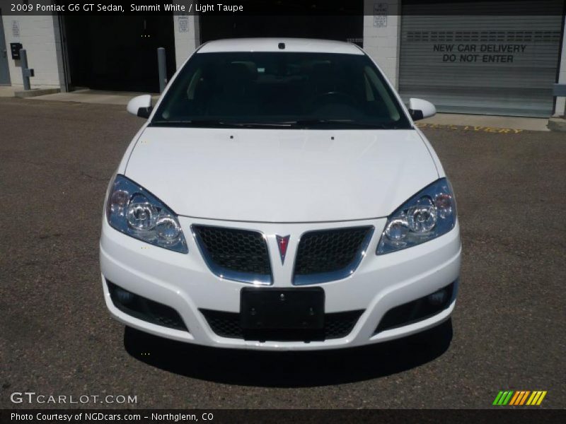 Summit White / Light Taupe 2009 Pontiac G6 GT Sedan