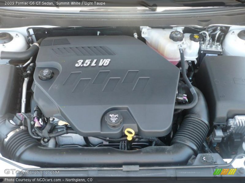Summit White / Light Taupe 2009 Pontiac G6 GT Sedan