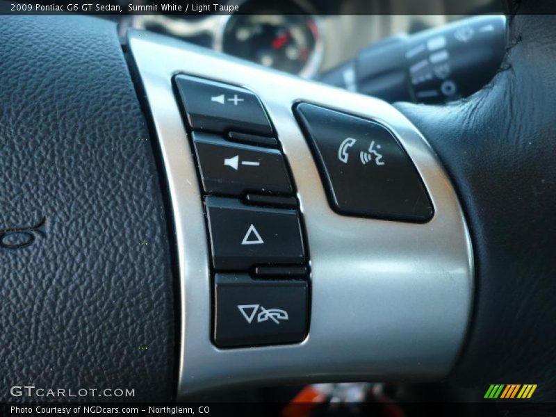 Summit White / Light Taupe 2009 Pontiac G6 GT Sedan