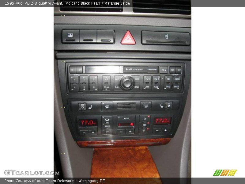 Volcano Black Pearl / Melange Beige 1999 Audi A6 2.8 quattro Avant