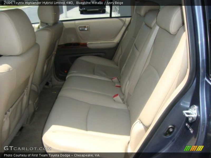 Bluestone Metallic / Ivory Beige 2006 Toyota Highlander Hybrid Limited 4WD