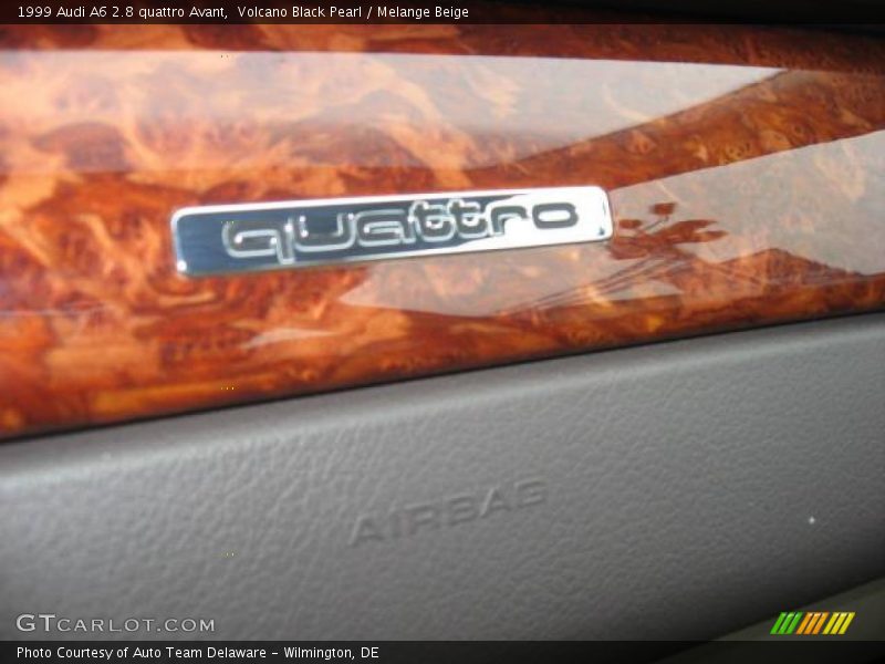 Volcano Black Pearl / Melange Beige 1999 Audi A6 2.8 quattro Avant