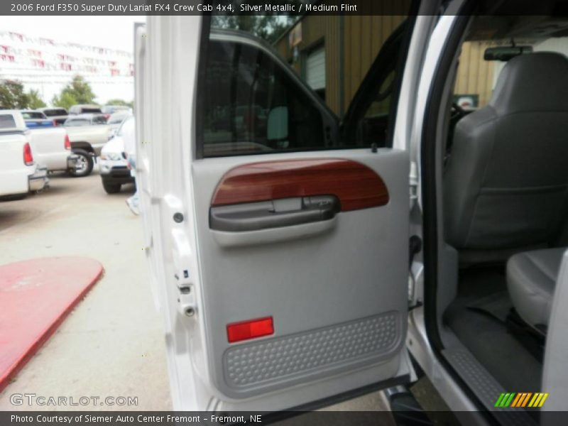 Silver Metallic / Medium Flint 2006 Ford F350 Super Duty Lariat FX4 Crew Cab 4x4