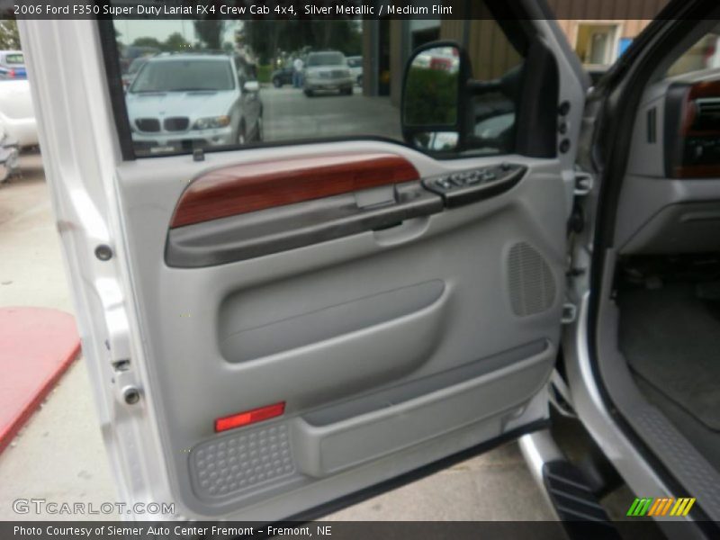 Silver Metallic / Medium Flint 2006 Ford F350 Super Duty Lariat FX4 Crew Cab 4x4