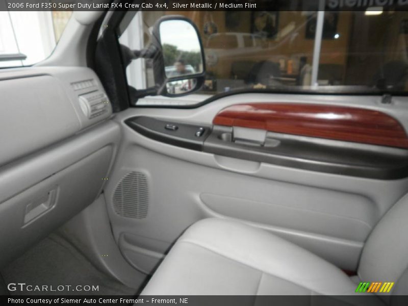 Silver Metallic / Medium Flint 2006 Ford F350 Super Duty Lariat FX4 Crew Cab 4x4
