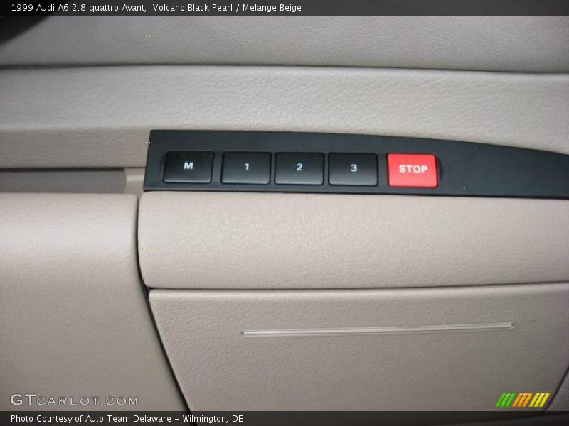 Volcano Black Pearl / Melange Beige 1999 Audi A6 2.8 quattro Avant