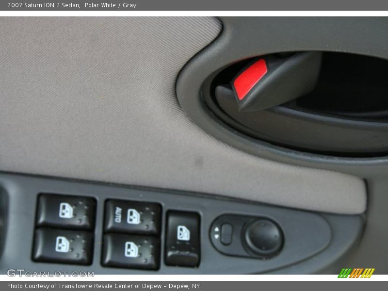Polar White / Gray 2007 Saturn ION 2 Sedan