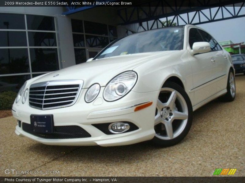 Arctic White / Black/Cognac Brown 2009 Mercedes-Benz E 550 Sedan