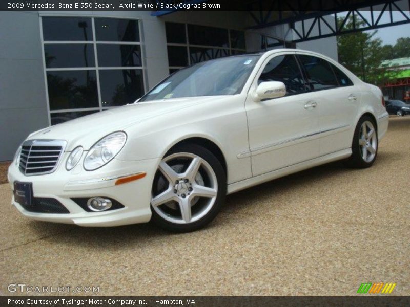 Arctic White / Black/Cognac Brown 2009 Mercedes-Benz E 550 Sedan