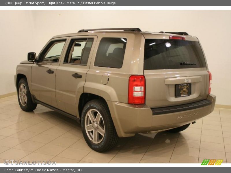 Light Khaki Metallic / Pastel Pebble Beige 2008 Jeep Patriot Sport