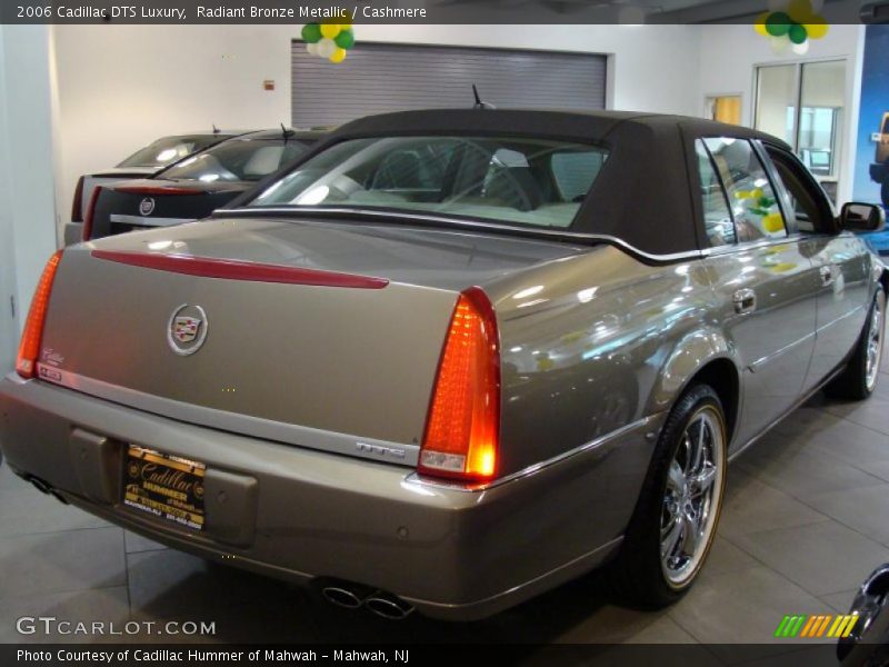 Radiant Bronze Metallic / Cashmere 2006 Cadillac DTS Luxury