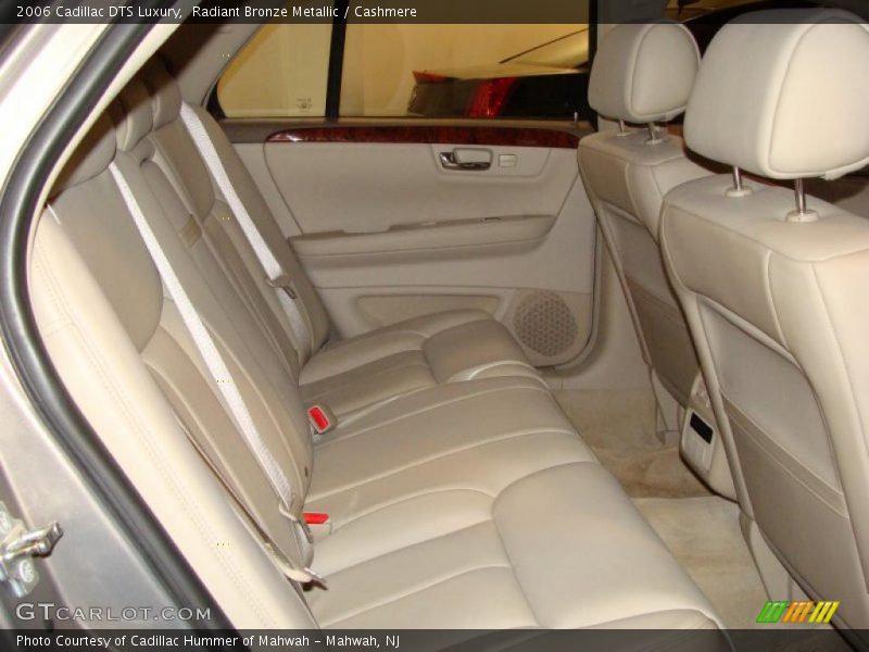 Radiant Bronze Metallic / Cashmere 2006 Cadillac DTS Luxury
