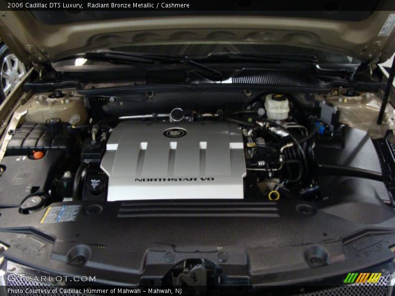 Radiant Bronze Metallic / Cashmere 2006 Cadillac DTS Luxury