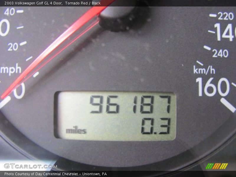 Tornado Red / Black 2003 Volkswagen Golf GL 4 Door