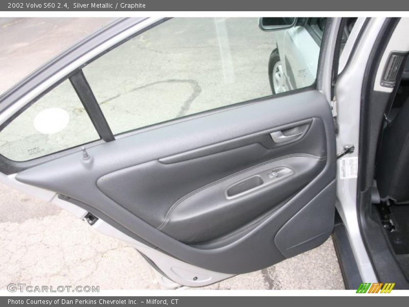 Silver Metallic / Graphite 2002 Volvo S60 2.4