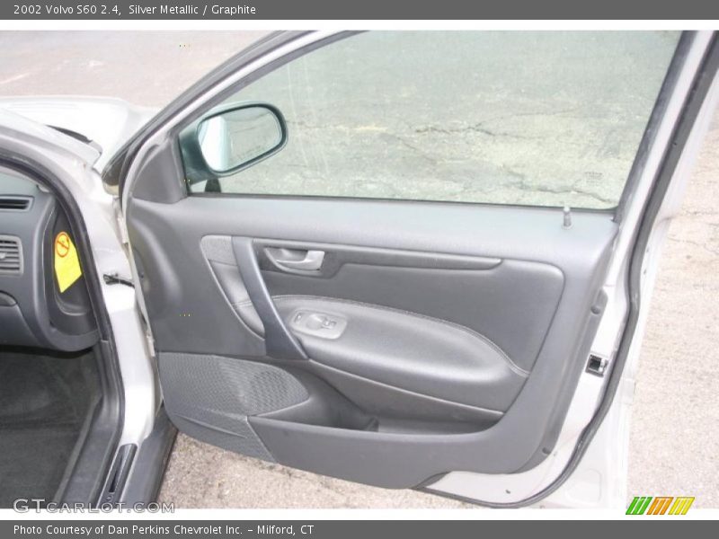 Silver Metallic / Graphite 2002 Volvo S60 2.4