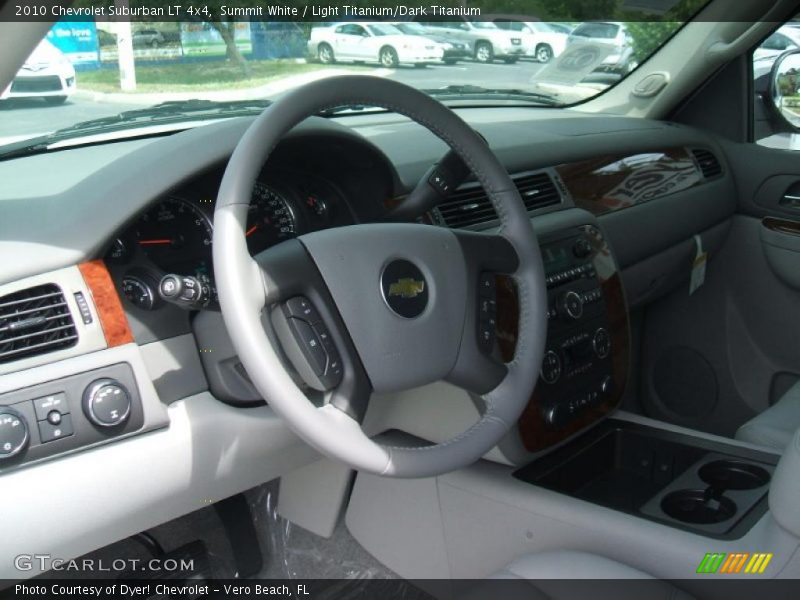 Summit White / Light Titanium/Dark Titanium 2010 Chevrolet Suburban LT 4x4
