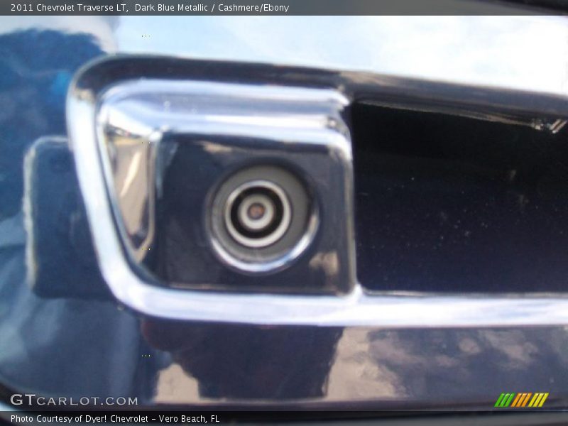 Dark Blue Metallic / Cashmere/Ebony 2011 Chevrolet Traverse LT