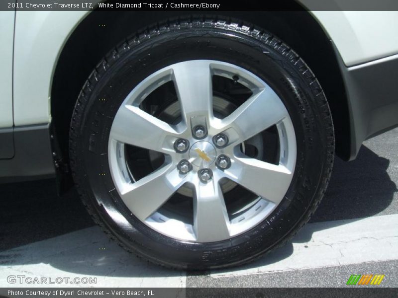 White Diamond Tricoat / Cashmere/Ebony 2011 Chevrolet Traverse LTZ