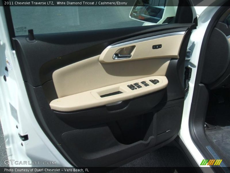 White Diamond Tricoat / Cashmere/Ebony 2011 Chevrolet Traverse LTZ