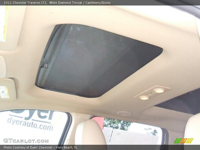 White Diamond Tricoat / Cashmere/Ebony 2011 Chevrolet Traverse LTZ