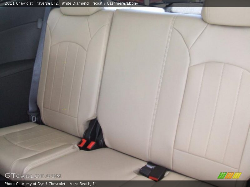White Diamond Tricoat / Cashmere/Ebony 2011 Chevrolet Traverse LTZ