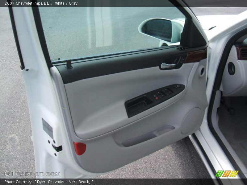 White / Gray 2007 Chevrolet Impala LT