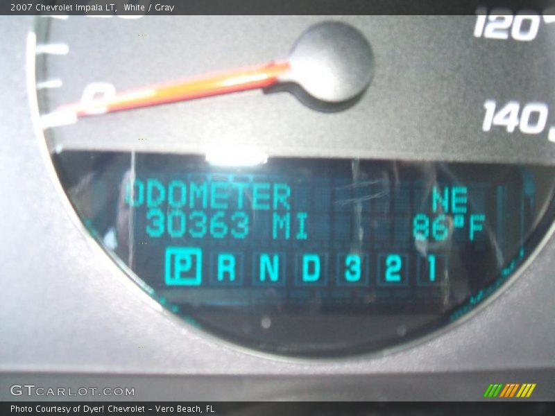 White / Gray 2007 Chevrolet Impala LT