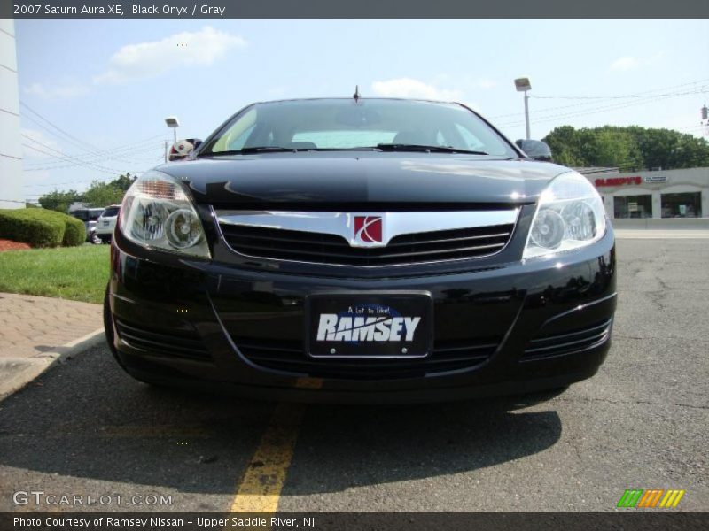 Black Onyx / Gray 2007 Saturn Aura XE