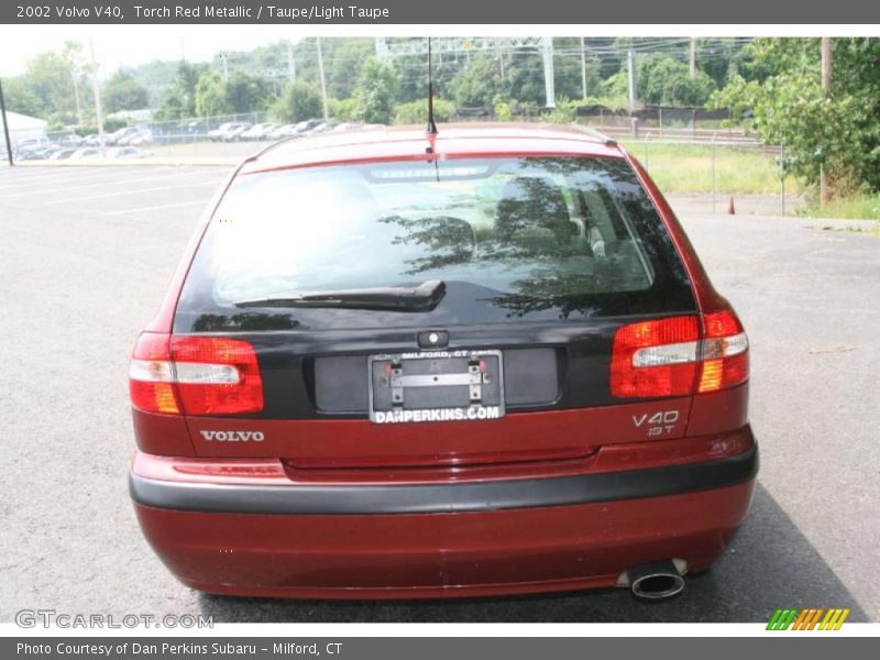 Torch Red Metallic / Taupe/Light Taupe 2002 Volvo V40