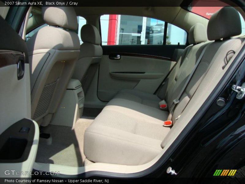 Black Onyx / Gray 2007 Saturn Aura XE