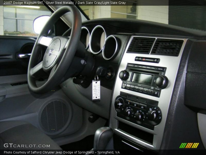Silver Steel Metallic / Dark Slate Gray/Light Slate Gray 2007 Dodge Magnum SXT