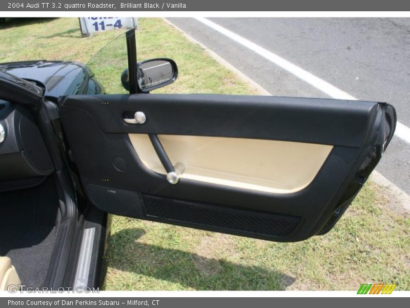 Brilliant Black / Vanilla 2004 Audi TT 3.2 quattro Roadster