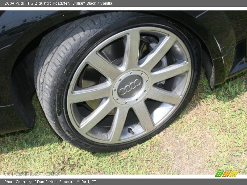 Brilliant Black / Vanilla 2004 Audi TT 3.2 quattro Roadster
