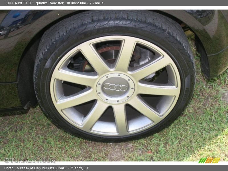 Brilliant Black / Vanilla 2004 Audi TT 3.2 quattro Roadster