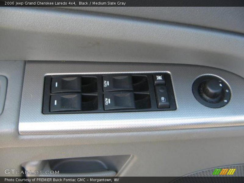 Black / Medium Slate Gray 2006 Jeep Grand Cherokee Laredo 4x4